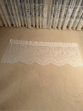 Heritage lace curtains